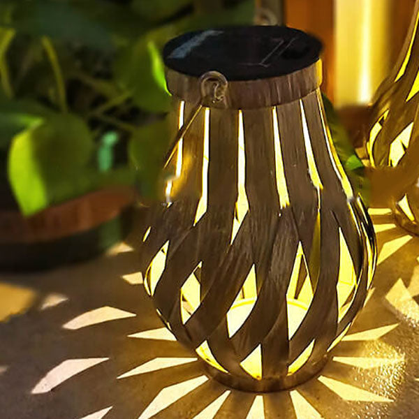 مصباح حديقة خارجي يعمل بالطاقة الشمسية LED مقاوم للماء على شكل زجاجة نبيذ محمولة وعصرية 