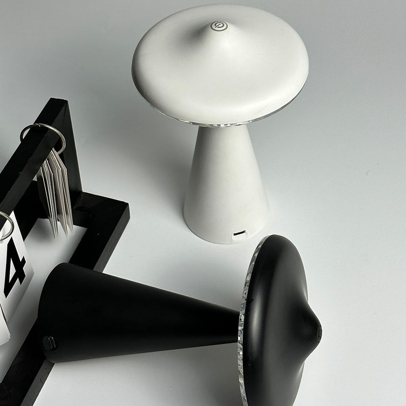 Lampe de Table LED Ambiante OVNI Champignon Créatif Moderne 