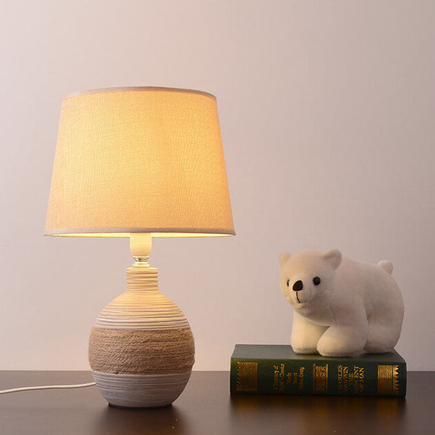 Nordic Vintage Fabric Ceramic Jar Base 1-Light Table Lamp