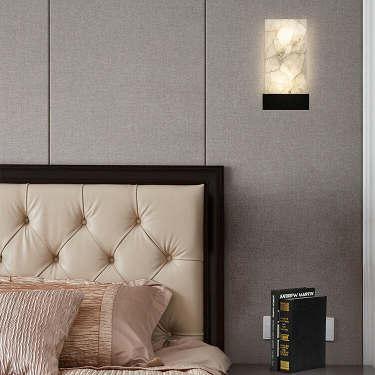 Lampe Applique Murale 1 Lumière en Lucite et Fer de Luxe Nordique 