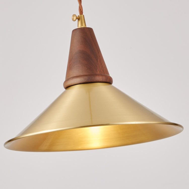 Traditionelle Vintage-Pendelleuchte aus Messing und Walnuss mit runder Kuppel und 1 Licht für das Wohnzimmer 