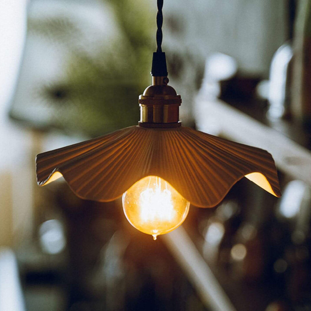 Traditional Vintage Ceramic Waves Scalloped Copper 1-Light Pendant Light For Living Room