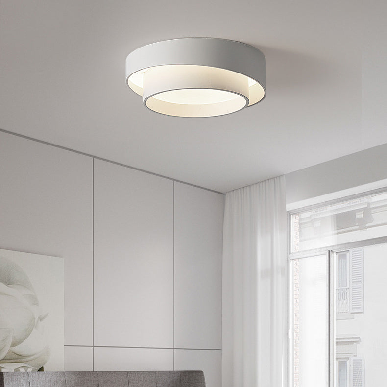 Modern Minimalist Overlapping Round LED Flush Mount Ceiling Light