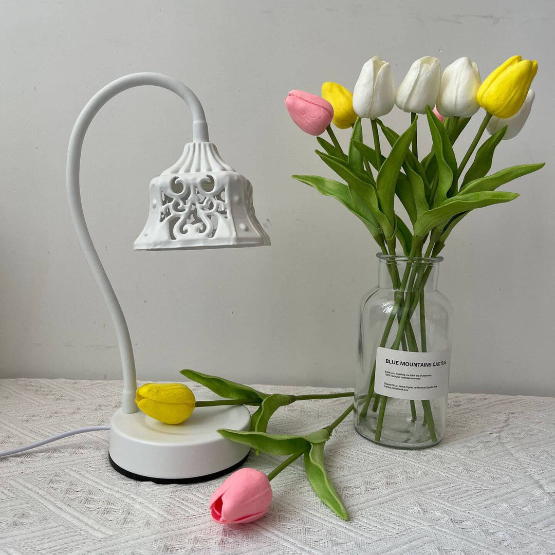 Traditional European Style Hollow Round Design Metal 1-Light Melting Wax Table Lamp