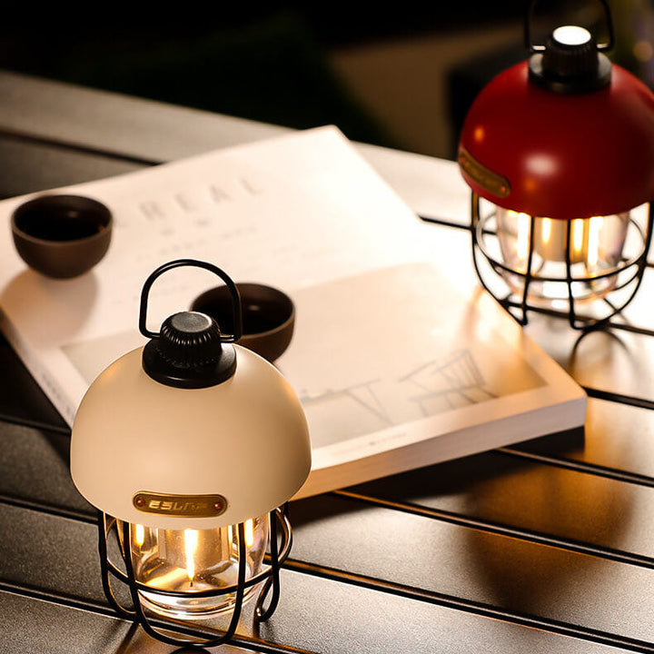 Lumière extérieure LED de camping portative en forme de champignon en fer moderne 
