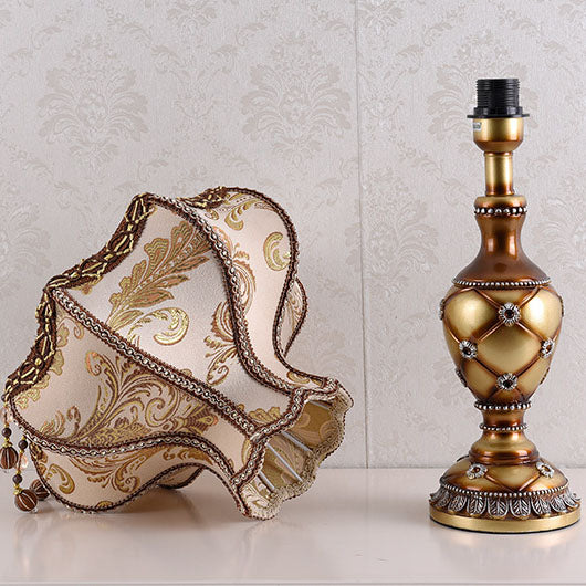 European Vintage Fabric Tassel Bead Resin 1-Light Table Lamp