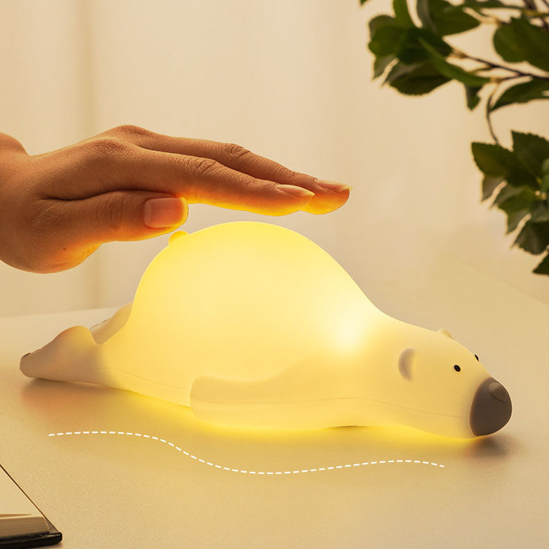 مصباح طاولة LED ليلي من السيليكون على شكل دب كسول للأطفال بتصميم كرتوني إبداعي عصري لغرفة النوم 