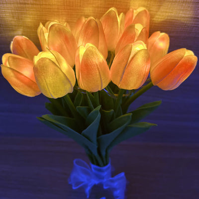 LED-Tischlampe mit Tulpenblumendekoration im Tiffany-Stil 