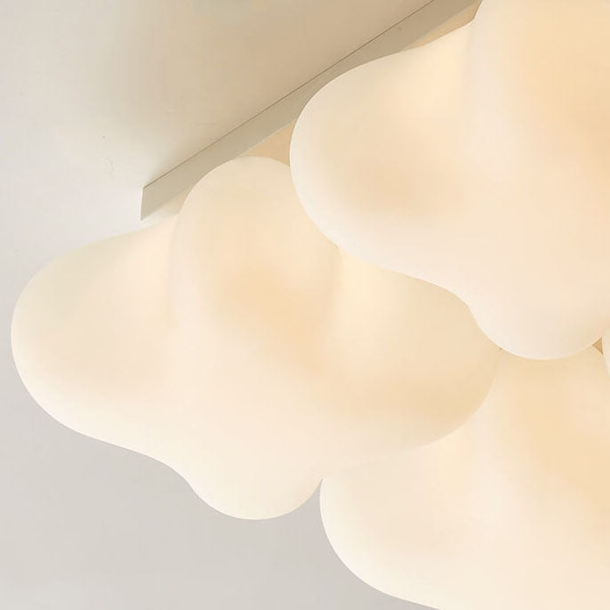 Moderne minimalistische quadratische Stereo-LED-Deckenleuchte aus milchweißem Acryl-Eisen 