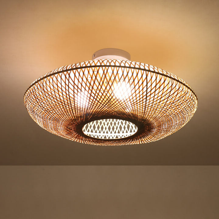Traditionelle japanische 3-flammige Semi-Flush-Deckenleuchte in runder Bambusflechtoptik im Flying-Saucer-Design für das Schlafzimmer 
