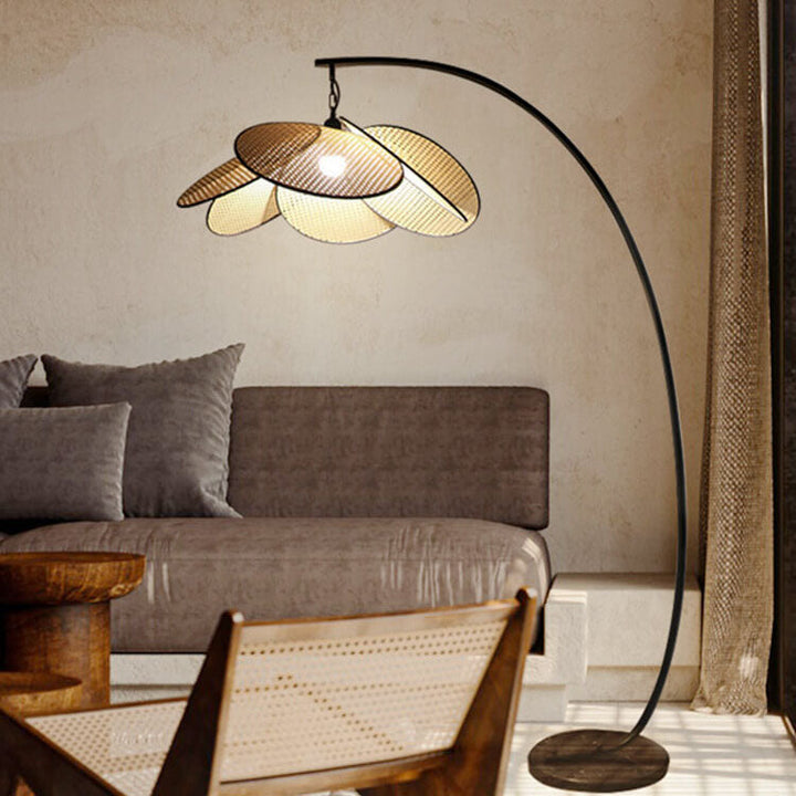 Lámpara de pie tradicional japonesa de ratán con forma de flor de 1 luz para sala de estar 