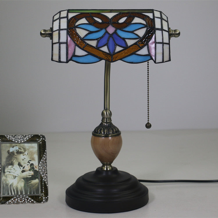 Tiffany Mediterranean Heart Stained Glass Bank 1-Light Table Lamp