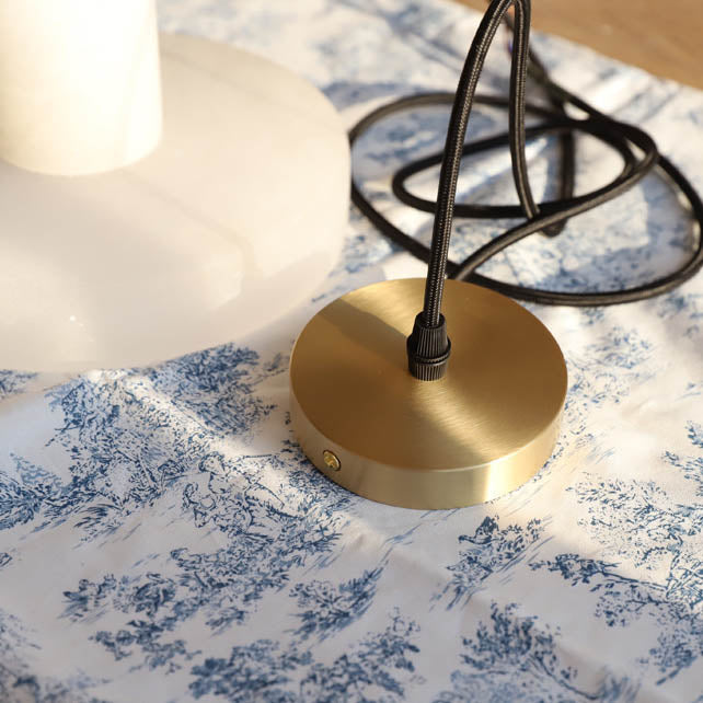 Lámpara colgante de 1 luz de latón con pantalla redonda de mármol chino tradicional para sala de estar 