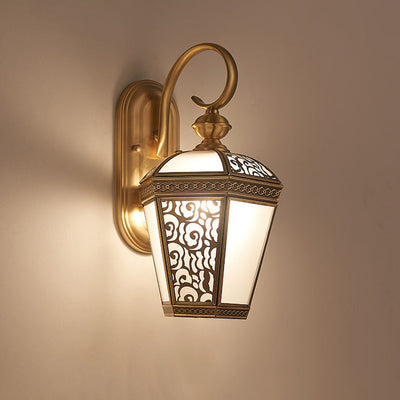 European Luxury Brass Hexagonal Lantern 1-Light Wall Sconce Lamp