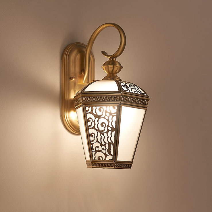 European Luxury Brass Hexagonal Lantern 1-Light Wall Sconce Lamp