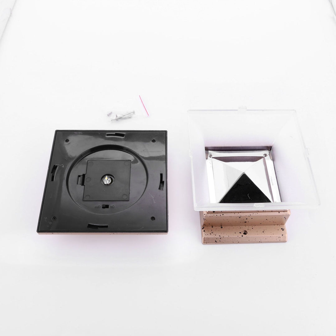Luz solar moderna y minimalista de plástico para remate de columna, con control inteligente de luz, decorativa para vallas y paisajismo exterior 