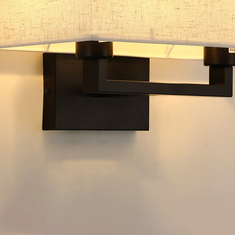 Moderne minimalistische einfarbige rechteckige Eisenstoff-Wandleuchte mit 1 Licht 