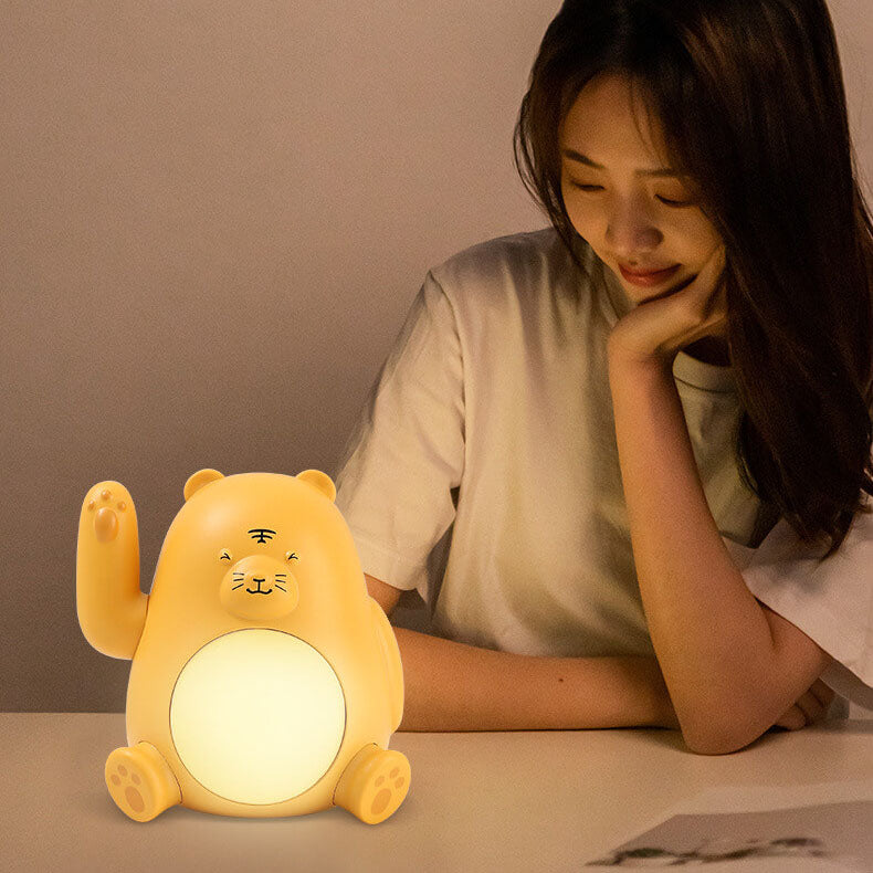 Lampe de nuit moderne créative en silicone LED USB rechargeable en forme de tigre 