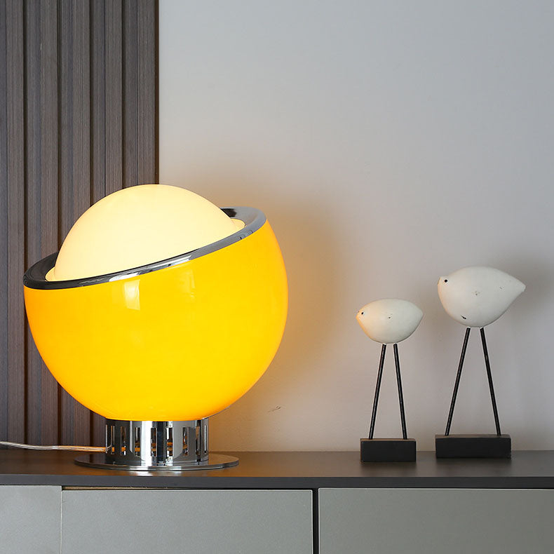 Lampe de table à 1 lumière en verre et fer à tête ronde moderne et colorée 