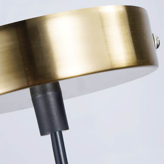 Lustre industriel en fer de luxe léger avec design conique mince à 1 lumière 