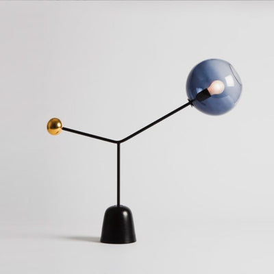 Moderne kreative Satellitenglas-Eisen 1-Licht Tischlampe 