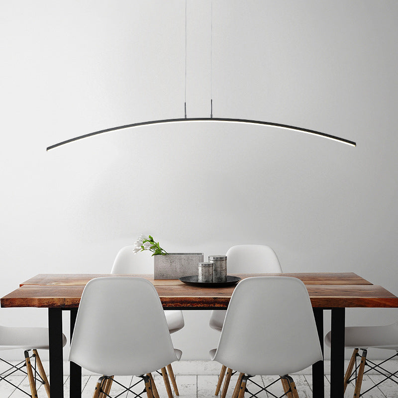 Nordischer minimalistischer Bogen Linear LED Kronleuchter 