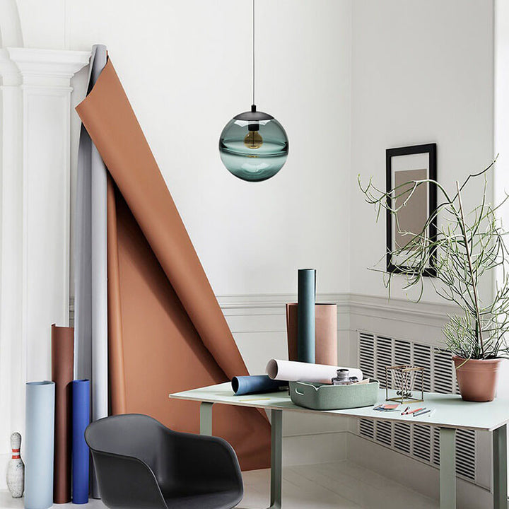 Moderne minimalistische Farbglas-Kugel 1-Licht Pendelleuchte 