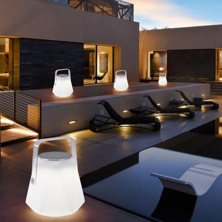 Lumière de camping portable à LED avec télécommande solaire de simplicité contemporaine pour patio extérieur 