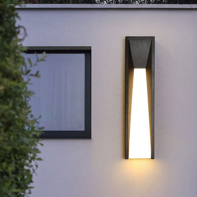 Waterproof Simple Strip Design LED Outdoor Wall Sconce Lamp