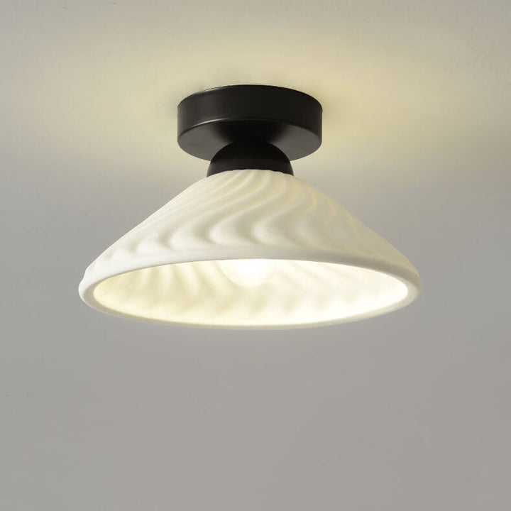 Moderne minimalistische halbhohe Deckenleuchte mit 1 Flamme aus strukturiertem Eisen und Keramik in Kegel- und Rundform für das Wohnzimmer 