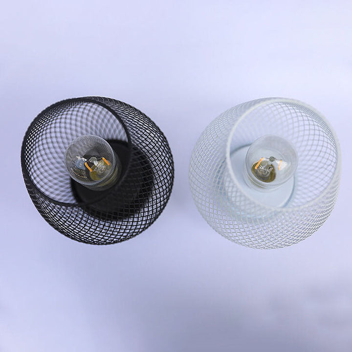 Moderne minimalistische Batterie-Raster-Eisen-Glas 1-Licht Tischlampe 
