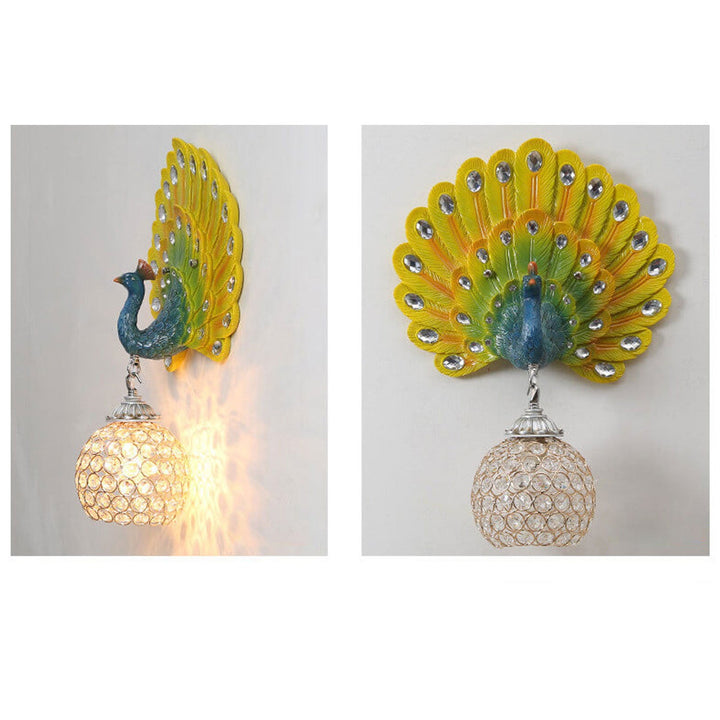 Europäische Vintage Kristall Pfau Form 1-Licht Wandleuchte 