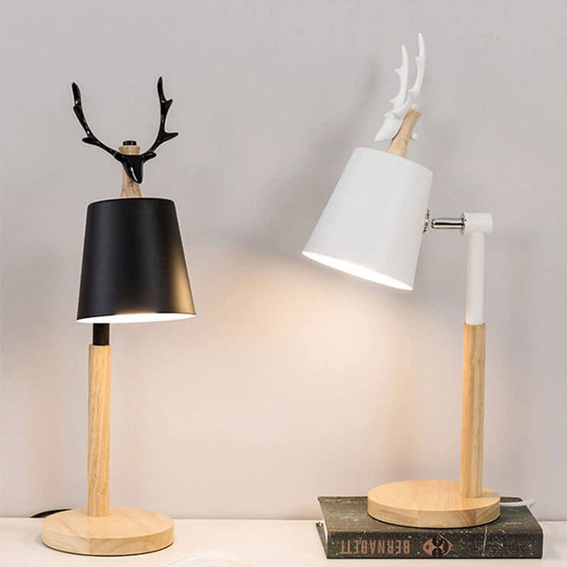 Lampe de table 1 lumière en bois et fer au design créatif nordique avec motif de renne 