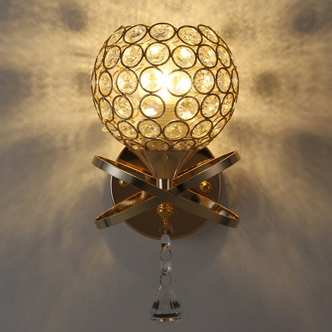 Creative Minimalist Crystal 1-Light Wall Sconce Lamp