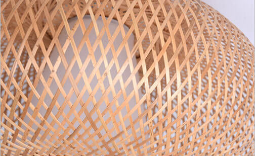Moderne 1-Licht-Deckenleuchte mit halbbündiger Bambus-Webkuppel 