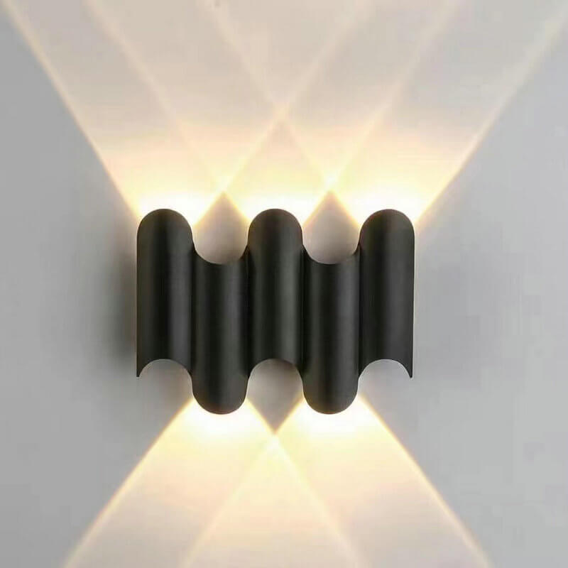 مصباح حائط مقاوم للماء LED بتصميم عمود منحني بسيط وإبداعي للاستخدام الخارجي 