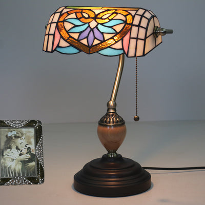 Tiffany Mediterranean Heart Stained Glass Bank 1-Light Table Lamp