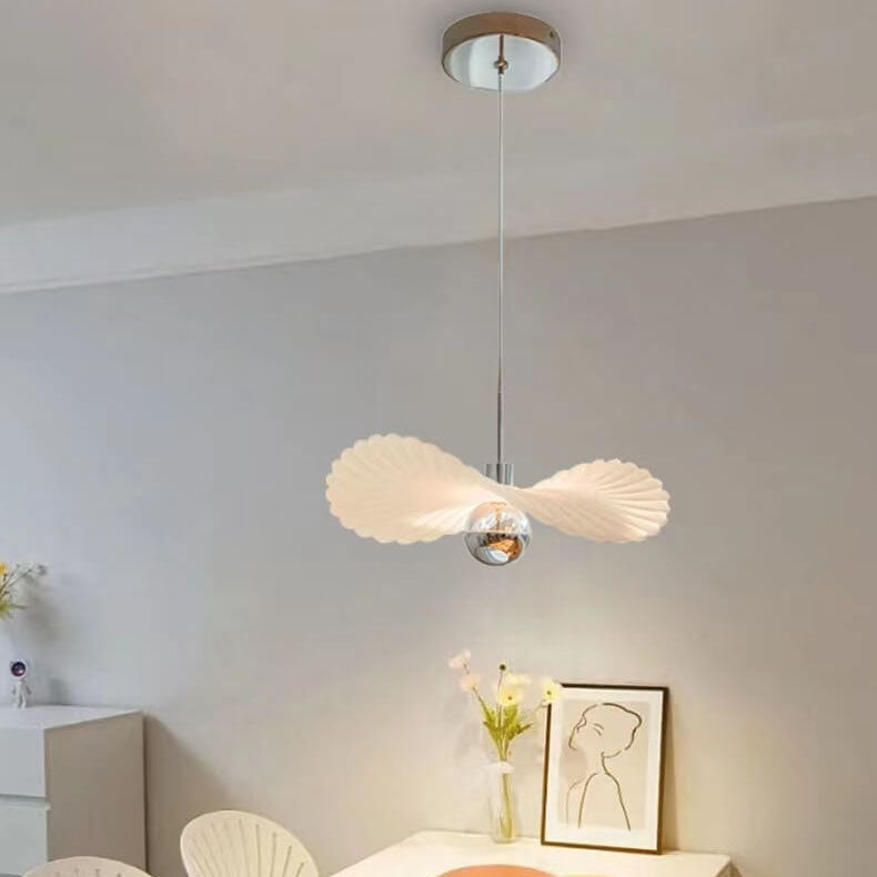 Moderne, minimalistische LED-Pendelleuchte in Weiß 