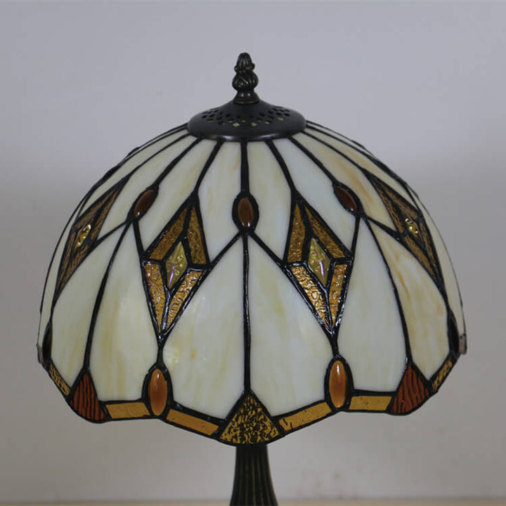 Traditionelle 1-flammige Tiffany-Tischlampe im Barockstil mit kuppelförmigem Schirm aus Buntglas und Gestell aus Zinklegierung für das Schlafzimmer 