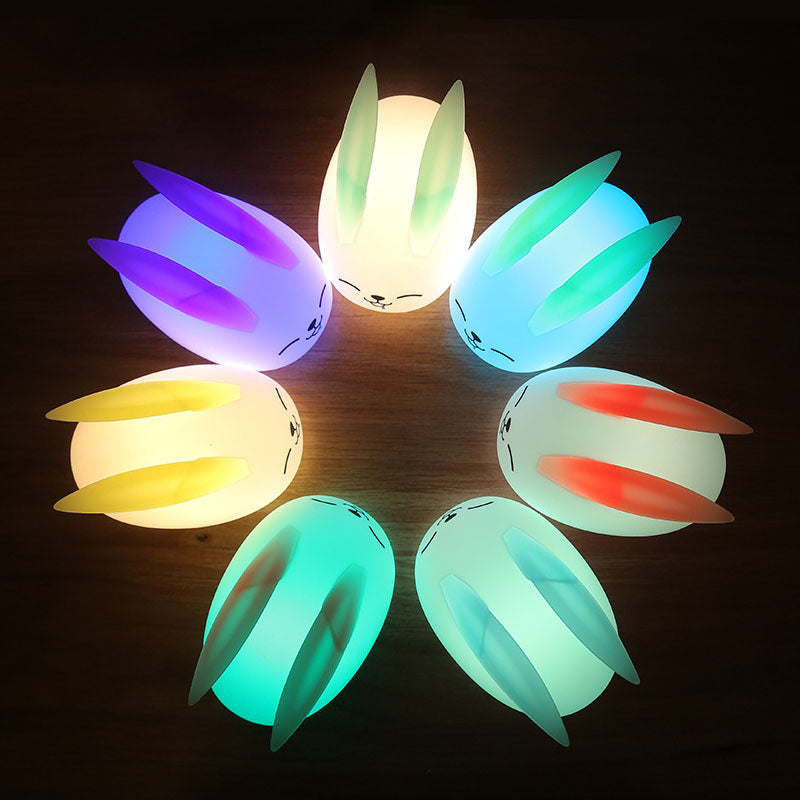 Lámpara de Mesa de Luz Nocturna LED de Silicona Creativa Moderna Conejo 