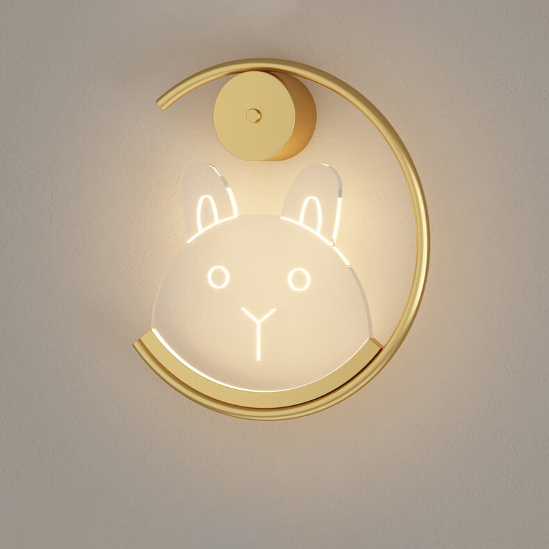 مصباح حائط LED على شكل دب أكريليك ذهبي إبداعي على شكل حرف C 