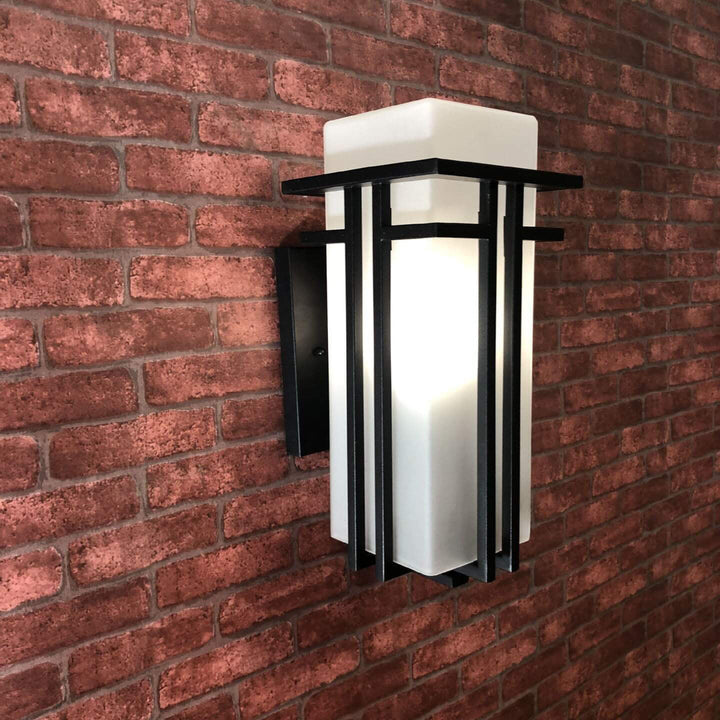 Chinesischer Vintage rechteckiger Glasschirm 1-Licht Außenwandleuchte 
