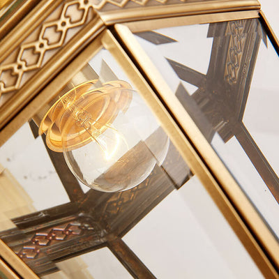 مصباح الجدار الخارجي ذو الضوء الواحد بتصميم سداسي حديث أوروبي من النحاس والزجاج المقاوم للماء 