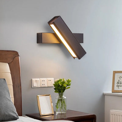 Moderne minimalistische rechteckige Aluminium-Eisen-Holz drehbare LED-Wandleuchte 