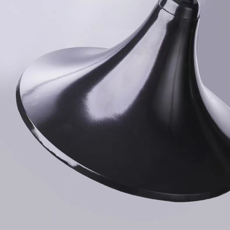 Zeitgenössische industrielle Aluminium-Horn-Form 1-Licht Wandleuchte Lampe für Terrasse im Freien 