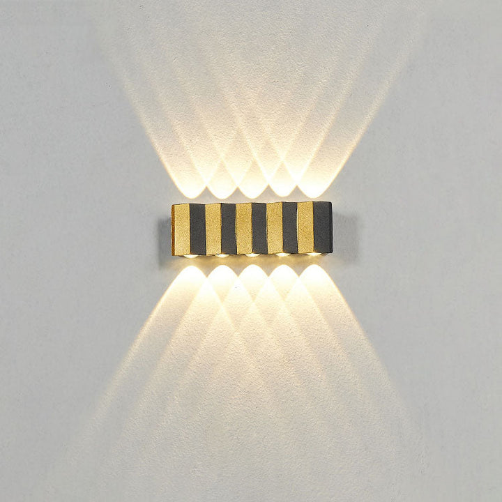 Modern Light Luxury Golden Aluminum Outdoor Waterproof Patio LED Wall Sconce Lamp