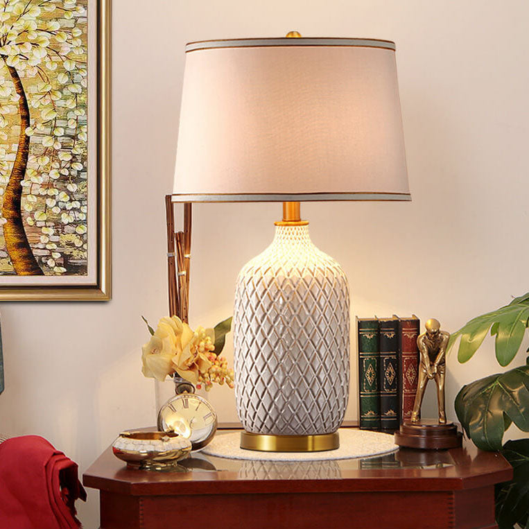 Lampe de table 1 lumière en tissu avec base en céramique rayée vintage européenne 