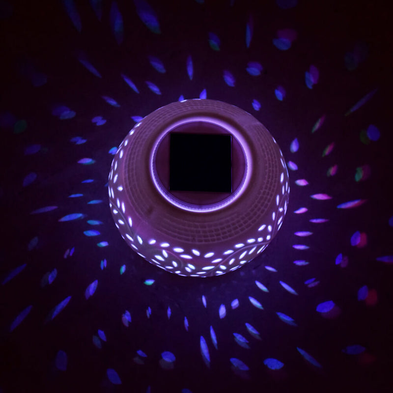 ضوء حديقة خارجي من السيراميك الإبداعي الحديث بالطاقة الشمسية LED 