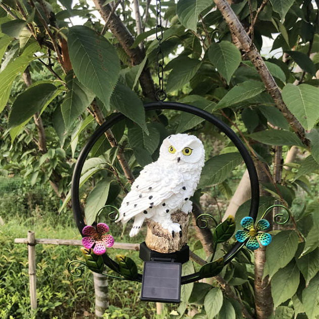 Lumière suspendue LED décorative de patio extérieur solaire en résine hibou créatif rétro européen 