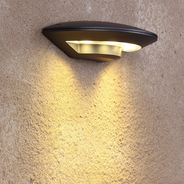 مصباح حائط مقاوم للماء بتصميم عصري ومبدع على شكل صحن طائر مستدير LED للاستخدام الخارجي 